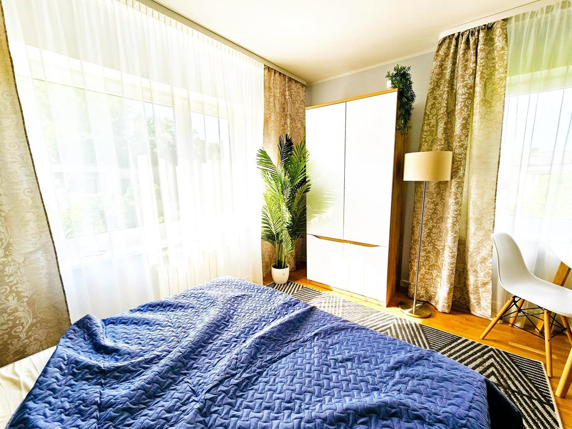 Cofy Rentals - Centrally Located, Quiet District, Air-Conditioning, Free Parking, 24-7 Express Check-In-Out, Close To Sea And Everything You Need For Living! تالين الغرفة الصورة